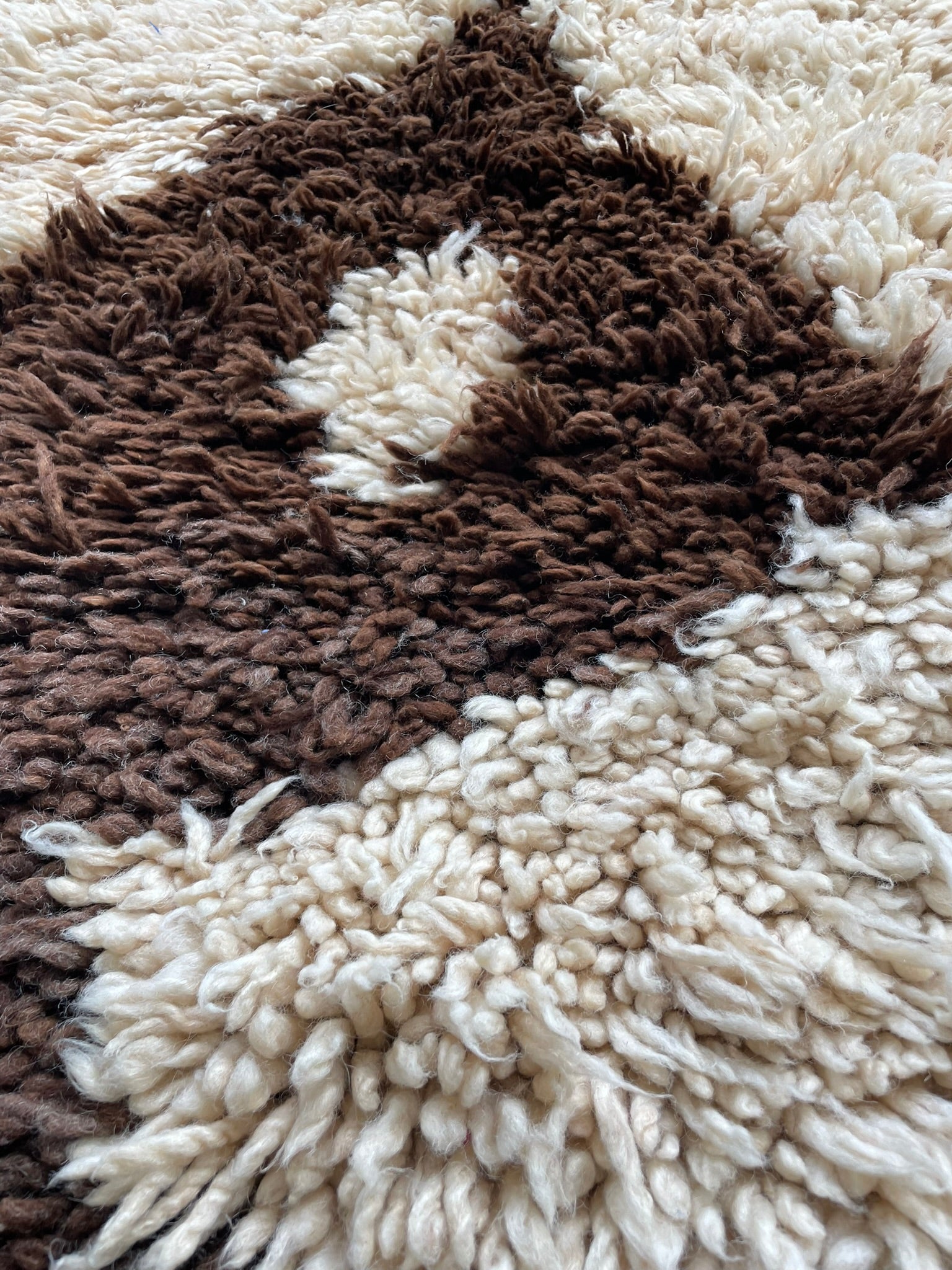 3025 Morocco/ Middle Atlas/ Beni Ourain /High-Pile Tribal Rug/Natural Ivory & Chocolate Brown/ Stacked Diamond/Lozenge Pattern.