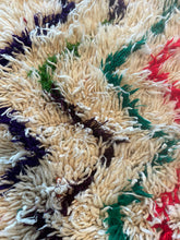 Load image into Gallery viewer, 3030 Morocco Berber/ Beni Ourain Style  with Zigzag bands/chevron bands