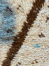 Load image into Gallery viewer, 3038 Morocco/ Middle Atlas/ Beni Ourain  with Large Connected Diamonds