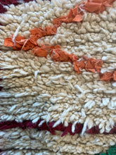 Load image into Gallery viewer, 3044 Morocco Berber/ Boucherouite Style  with Repeating diamond motifs/ with zigzag/chevron lines
