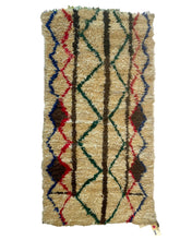 Load image into Gallery viewer, 3048 Moroccan Berber/ Beni Ourain Style  with Diamond Lattice/ with zigzag lines