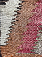 Load image into Gallery viewer, 3061 Morocco - Middle Atlas /High Atlas/ Berber Flatweave Minimalist with Bold Zigzag and chevron bands