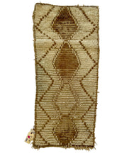 Load image into Gallery viewer, 3064 Morocco Middle Atlas/ Berber Tribe Style with Stacked Lozenge/diamond medallions/ flanked by zigzag strips