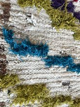 Load image into Gallery viewer, 3102 Morocco High Atlas Berber Pile Rug/ Azilal Style/ Boucherouite-influenced with Chevron/ Stacked V motifs/ Abstract geometric tribal pattern