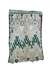 Load image into Gallery viewer, 3124 Morocco/ High Atlas/ Azilal Province  with Repeating Diamonds/ Chevron Branching Forms/ Small Triangular Motifs