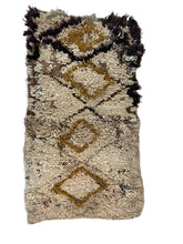 Load image into Gallery viewer, 3131 Morocco Middle Atlas/ Beni Ourain Berber with Verticle chain of Diamonds/ connected central medallion Layout/ /omo/a; troba; gep/etru