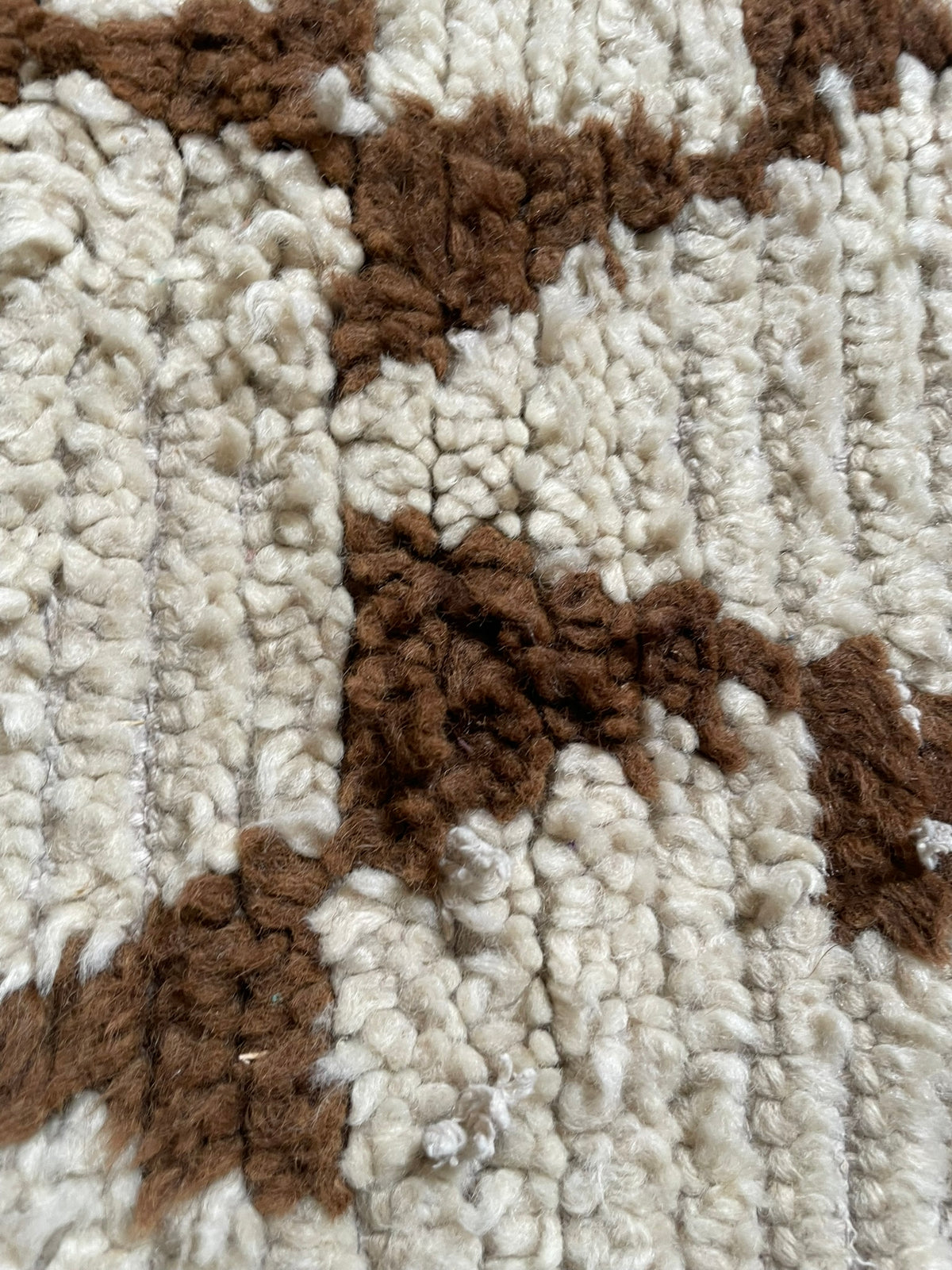3133 Morocco / Middle Atlas / Beni Ourain / Ivory / Dark Brown (P20)