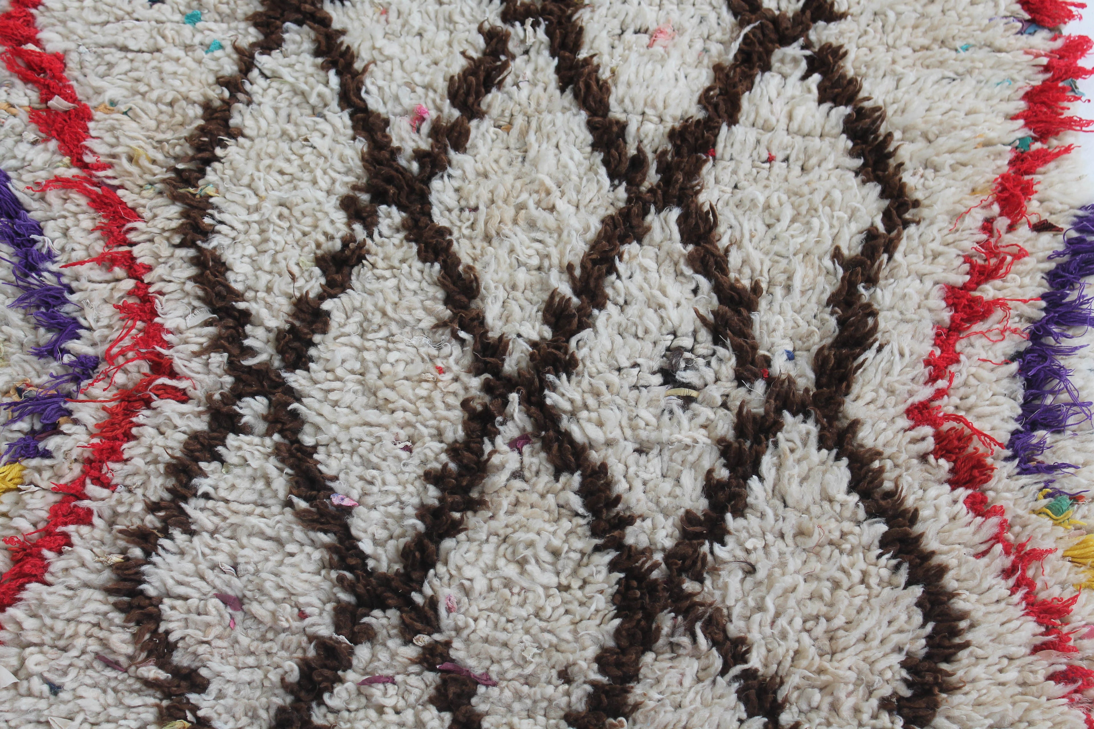 1011 Moulouya with Cream/Brown/Red/Yellow/Pink/Purple Diamonds Pattern