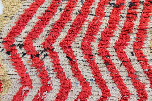 1050 Open East with tan red zig-zags Pattern