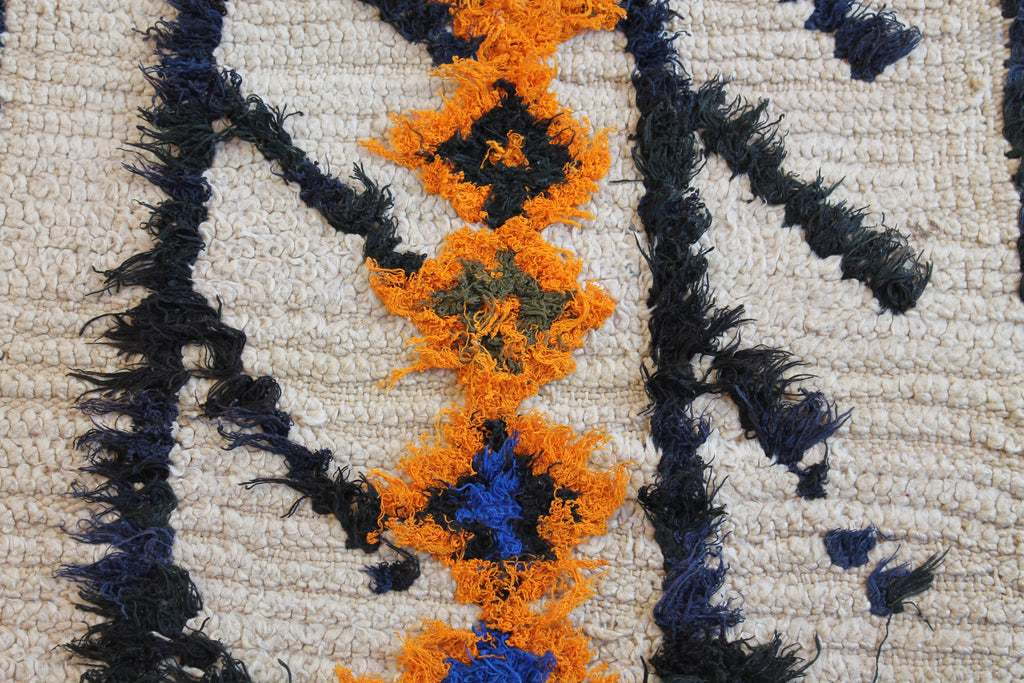 1058 HighAtlas with Taupe/NavyBlue/Orange Diamonds and slats Pattern (P18)