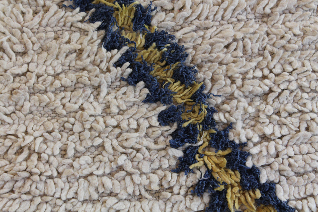 1121 HighAtlas with Taupe/Yellow/Blue Lines Pattern