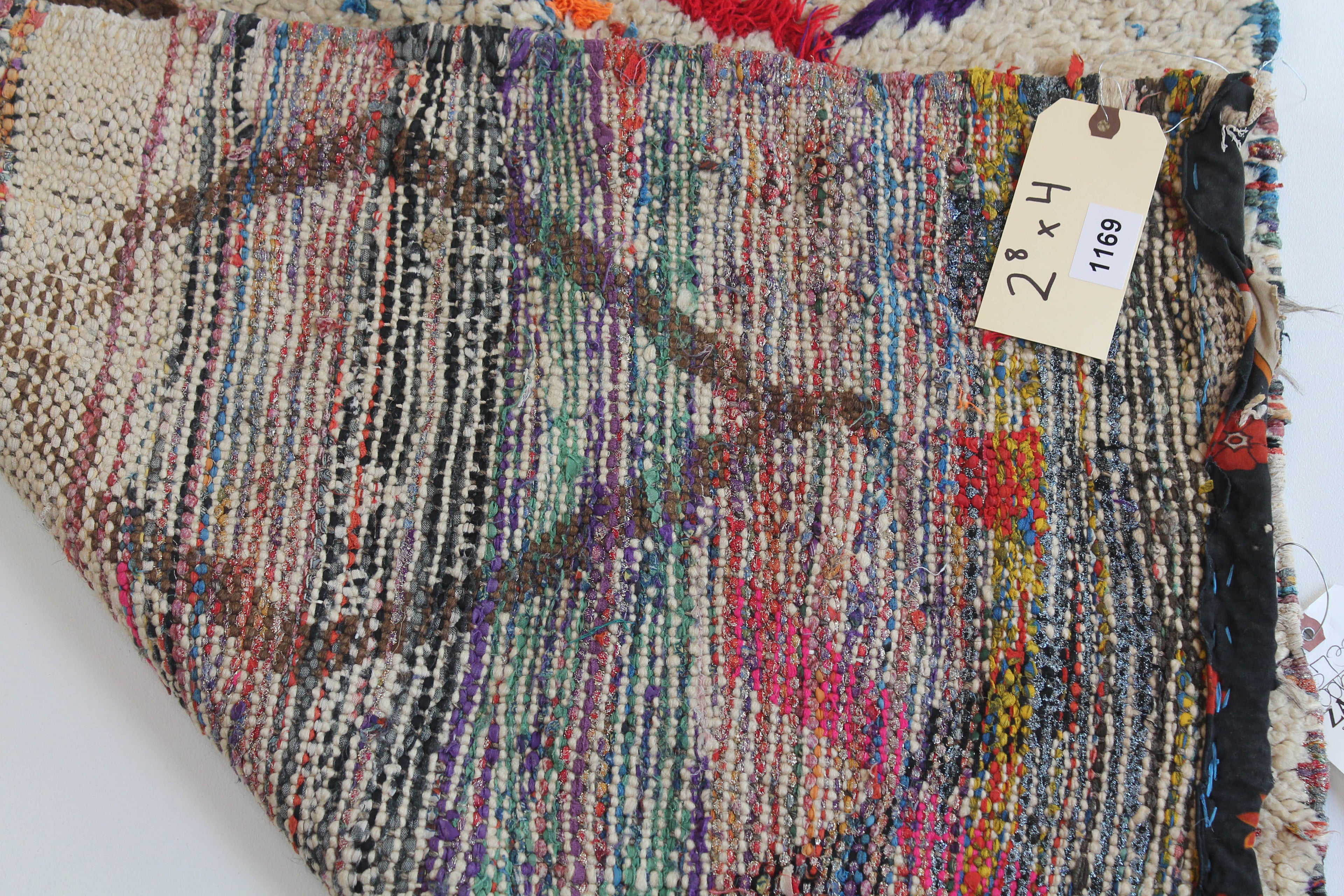 1169 Moulouya with Taupe/Brown/Red/Blue/Pink/Black Diamonds and X's Pattern