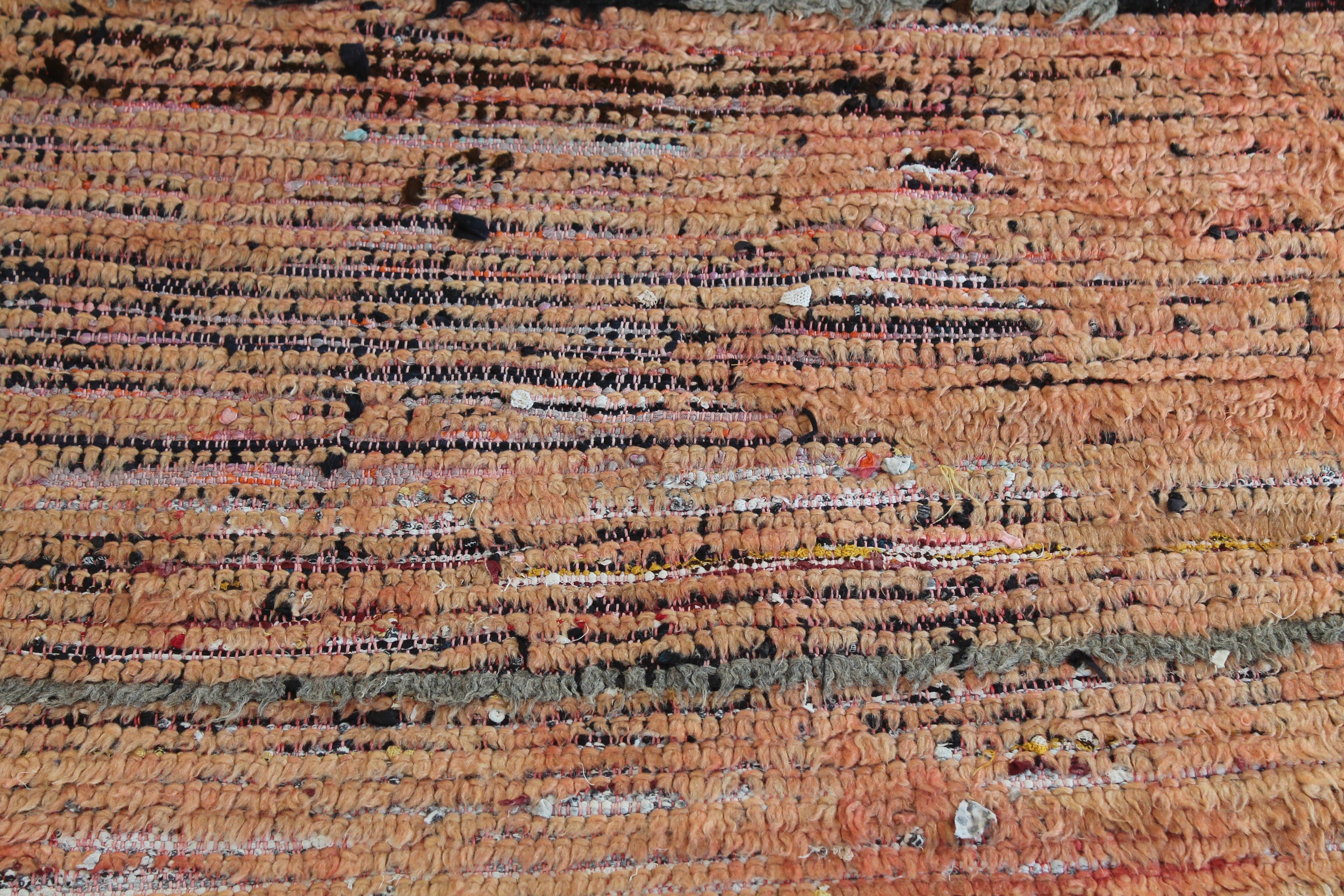 1203 Boujad with Orange/Red/Green/Blue Plain Pattern