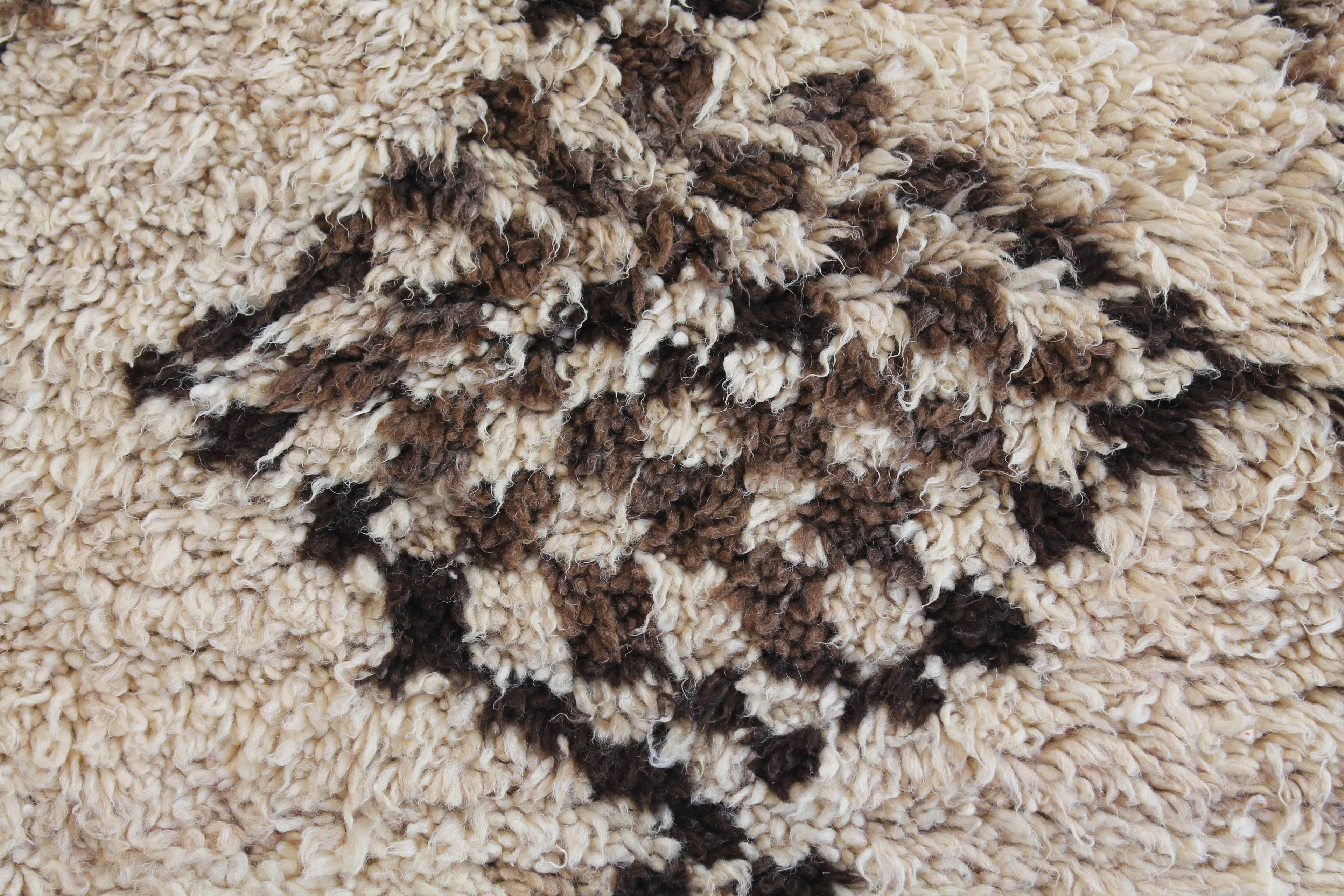 1220 HighAtlas with Taupe/Brown/Black Checkered Diamonds Pattern (P11)