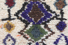 Load image into Gallery viewer, 1235 Open East with Taupe/Brown/Blue/Green/Black Diamonds Pattern