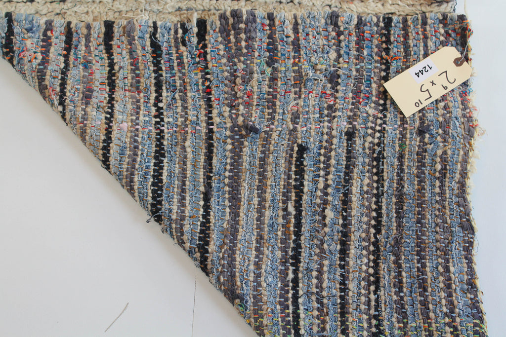 1244 Moulouya with Taupe Plain Pattern