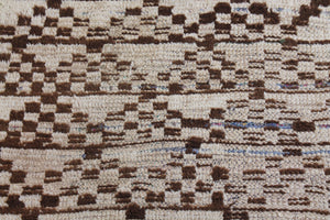 1273 HighAtlas with Taupe/Brown Checkered Triangles Pattern