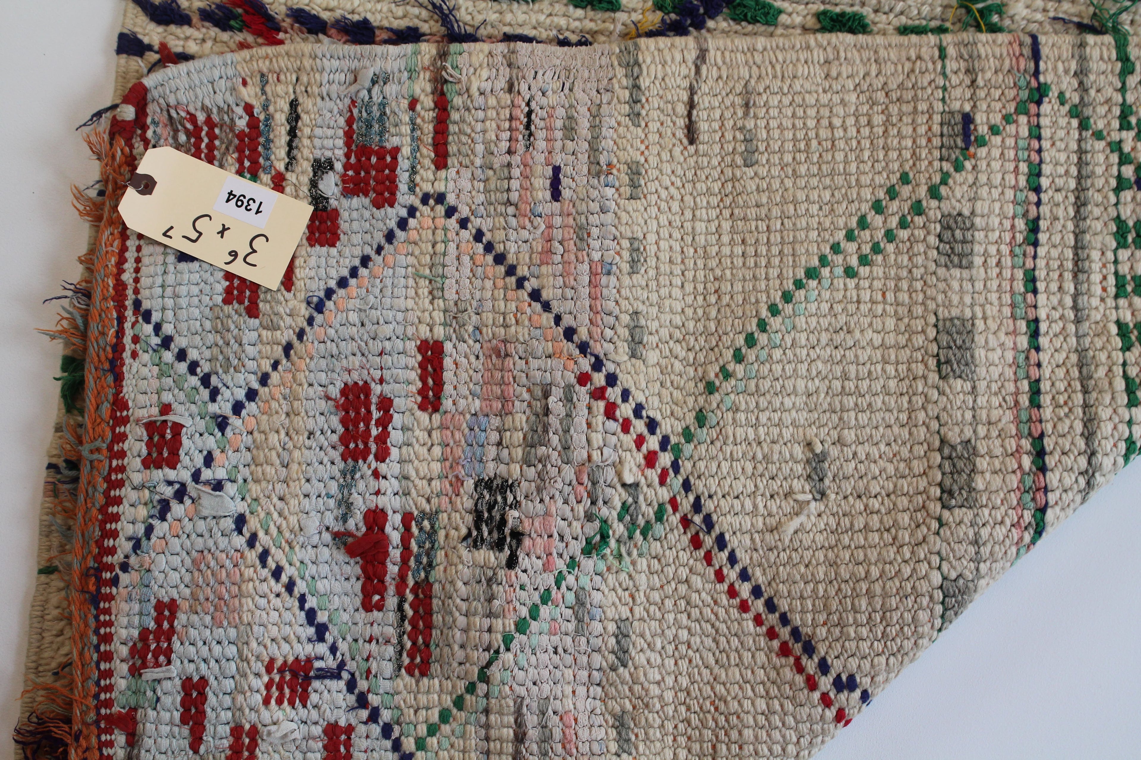 1394 Moulouya with Taupe/Yellow/Blue/Pink/Red/Purple Diamonds and Lines Pattern