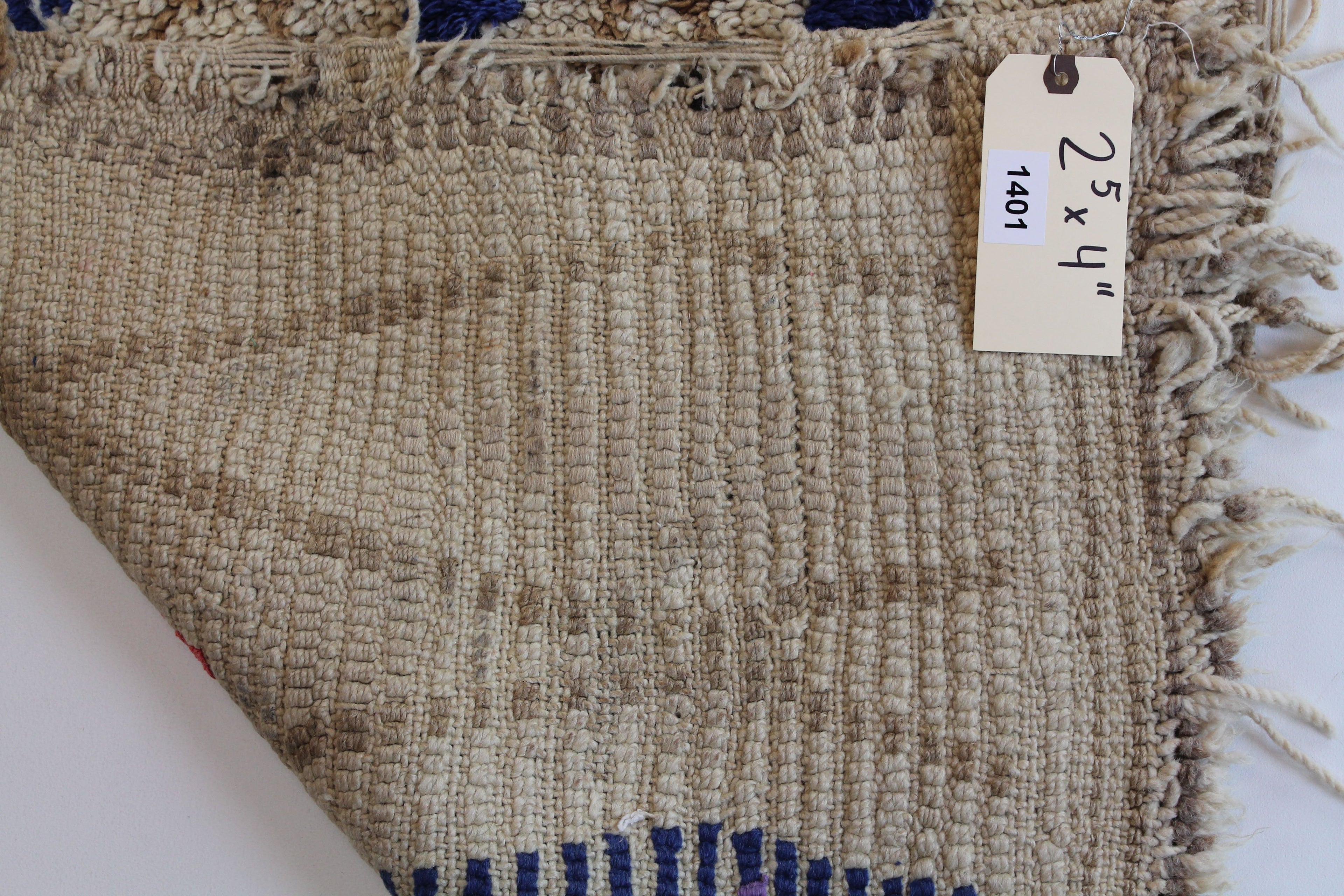 1401 Moulouya with Taupe/Brown/Red/Blue Diamonds Pattern