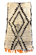 1423 Moulouya with Taupe/Brown Diamonds Pattern (P20)