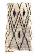 1425 Moulouya with Taupe/Grey Diamonds Pattern