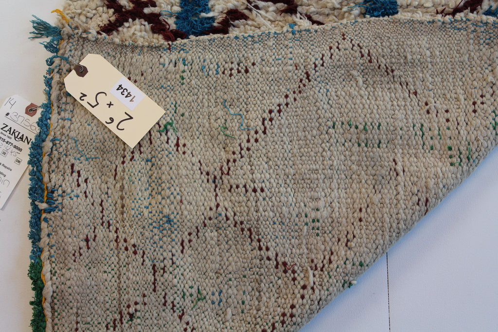 1434 Open East with Taupe/Bliue/Green/Red Diamonds Pattern