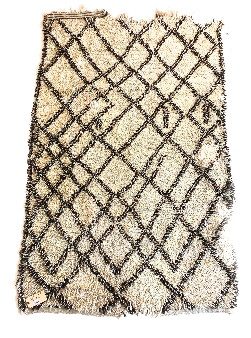 1453 Open East with Taupe/Yellow Diamonds Pattern  (P3)