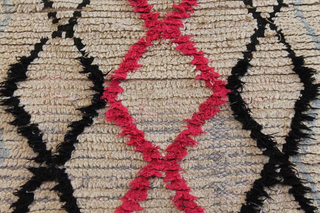 1471 Moulouya with Taupe/Brown/Black/Tan Diamonds Pattern (P4)