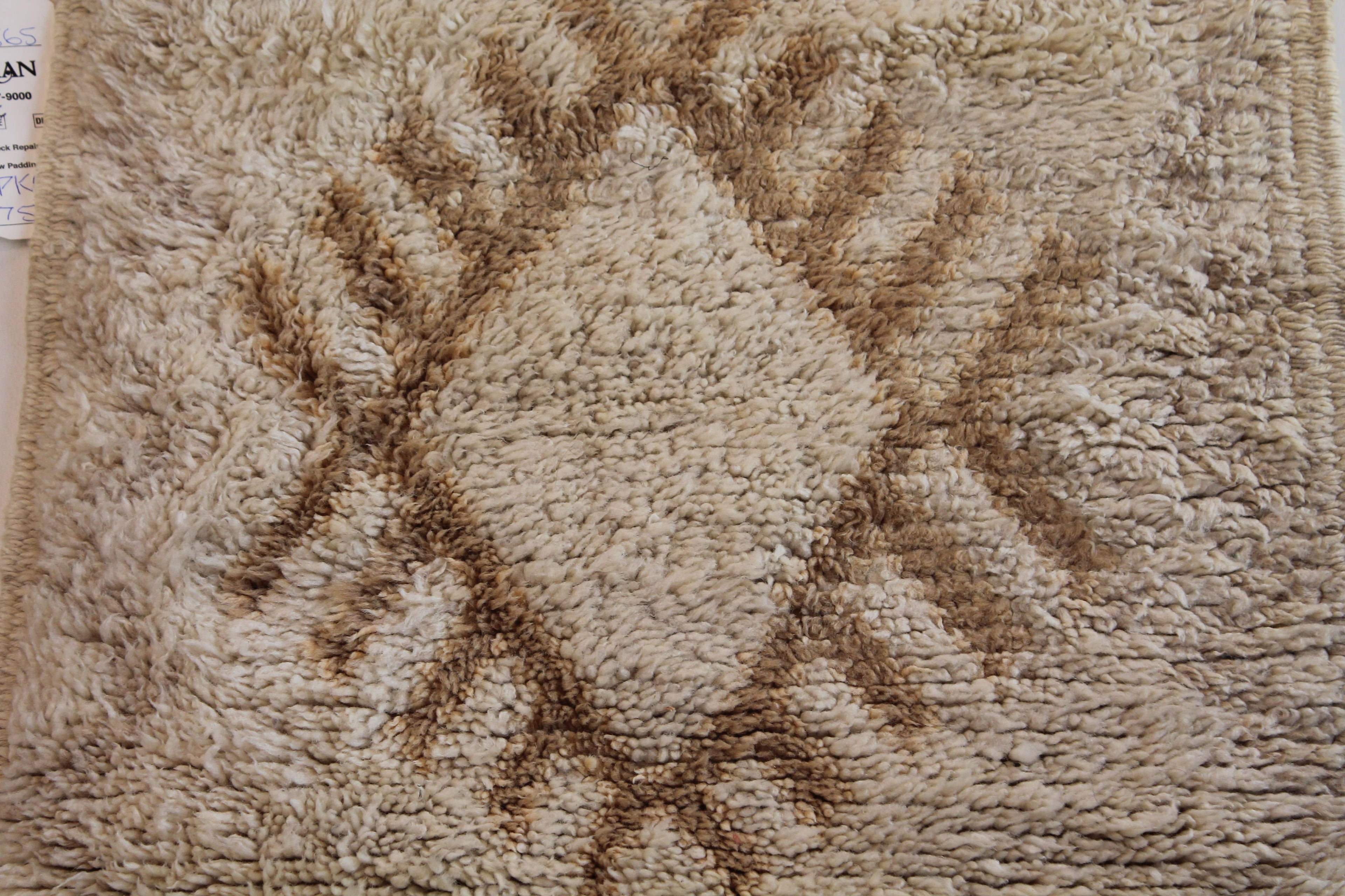 1494 HighAtlas with Taupe/Blue/Red Zig-Zags Pattern