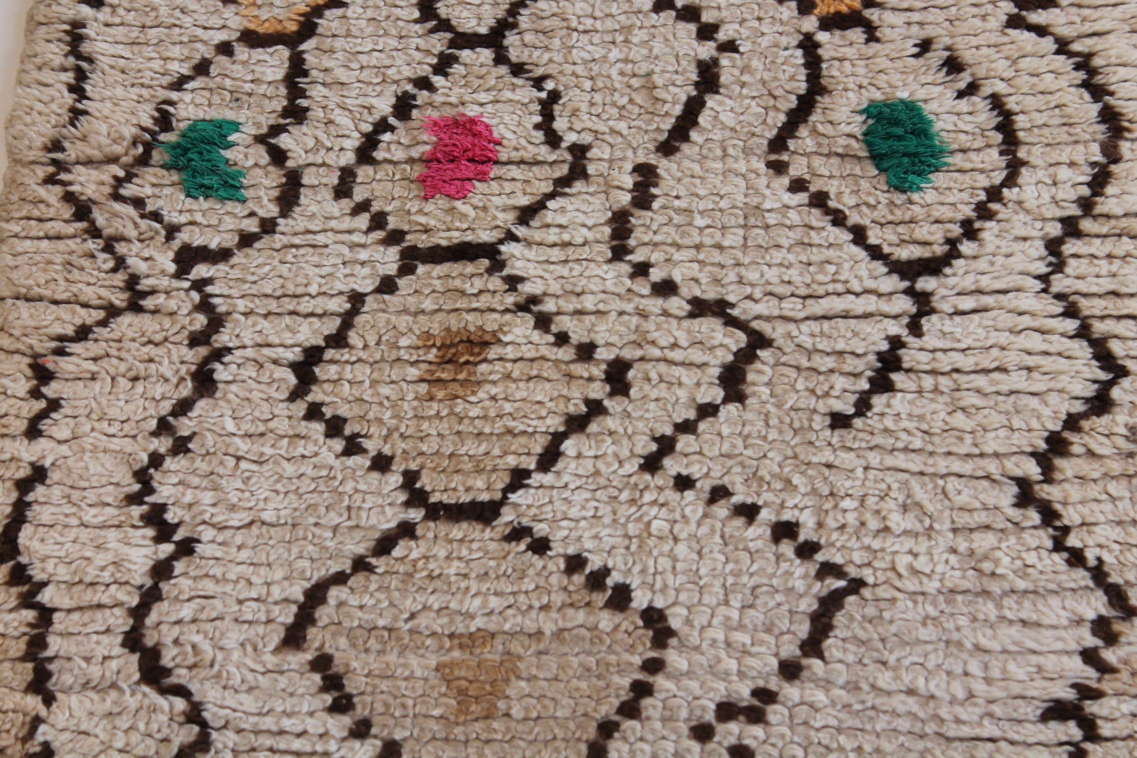 1511 HighAtlas with Taupe/Brown Diamonds Pattern (P4)