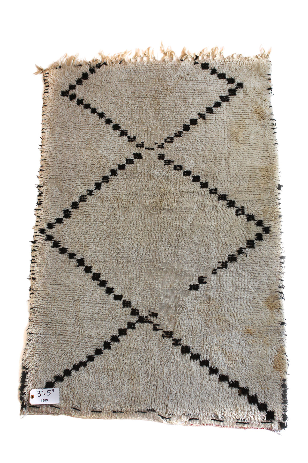 1509 Moulouya with Taupe/Brown/Blue/Red Diamonds and lines Pattern