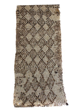 Load image into Gallery viewer, 1166 Moulouya with Taupe/LightBrown/DarkBrown Checkered Diamonds Pattern