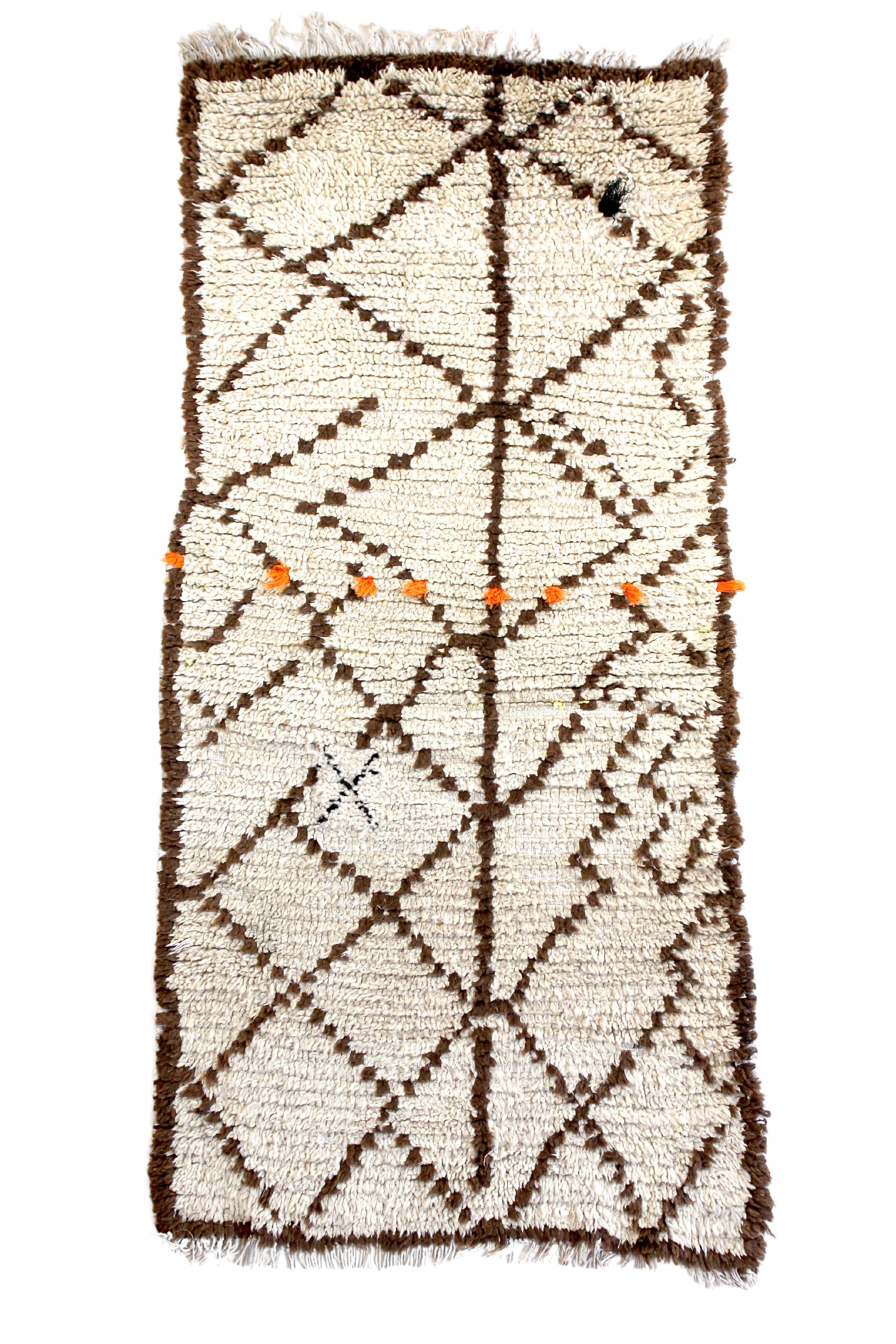 1040 HighAtlas with cream brown diamonds/zig-zags w orange dots Pattern